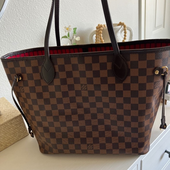 Louis Vuitton Damier Ebene Neverfull MM - Picture 1 of 8